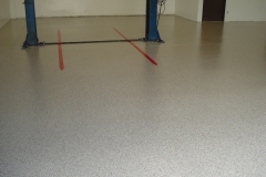 superior-garages-epoxy-flooring-commercial-205