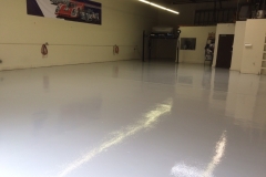superior-garages-epoxy-flooring-commercial-246